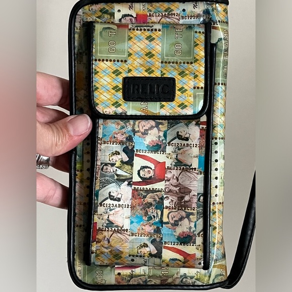 Relic crossbody shoulder wallet purse ~ holographic design ~ go team! - Picture 6 of 15